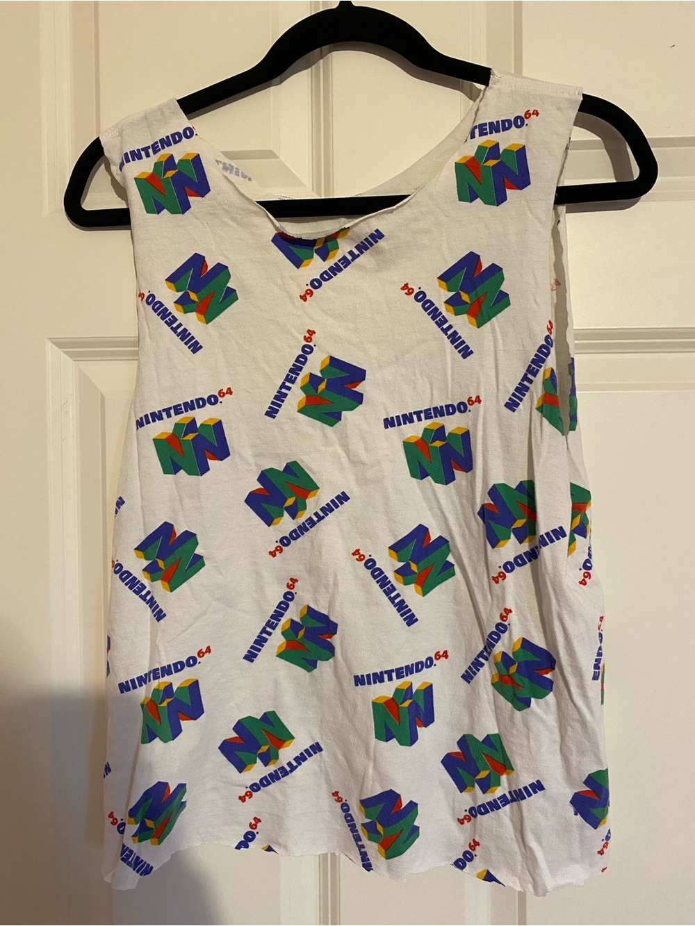 Nintendo 64 print retro white distressed muscle tank top size S/M